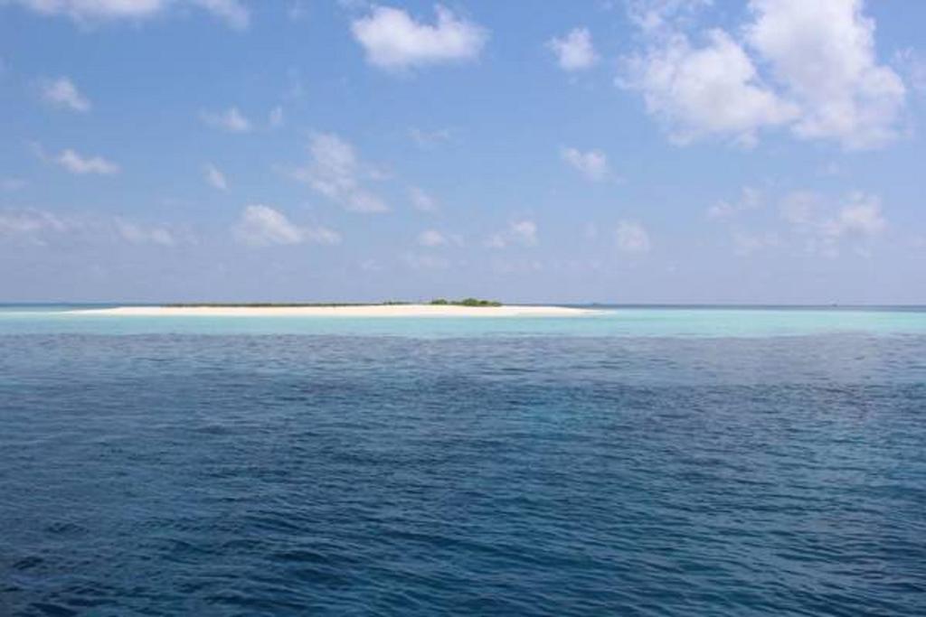 Local Island Inn Хангнаамеедхоо Екстер'єр фото